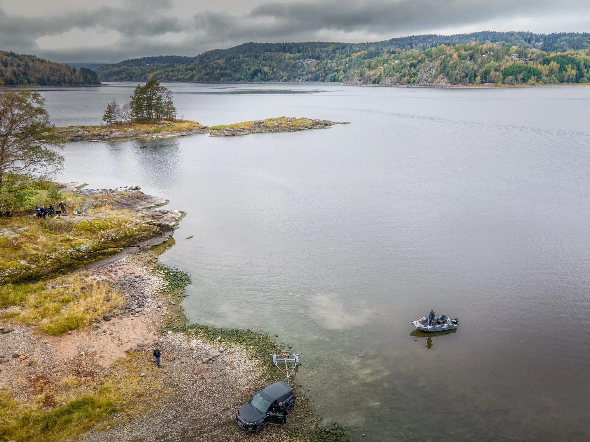 Anglers on a boat during competition